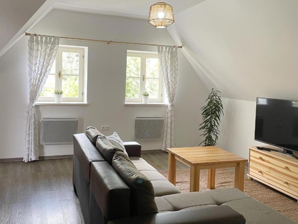 Siglisberg Villa บันสกา ชีอาว์นีซา ภายนอก รูปภาพ